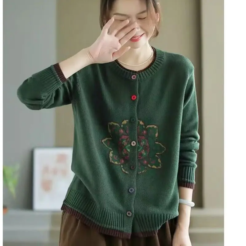 

Fashionable and Versatile Loose Soft Skin-friendly Printed Spring and Autumn Knitted Jacket for Women's Fashionable Cardigan