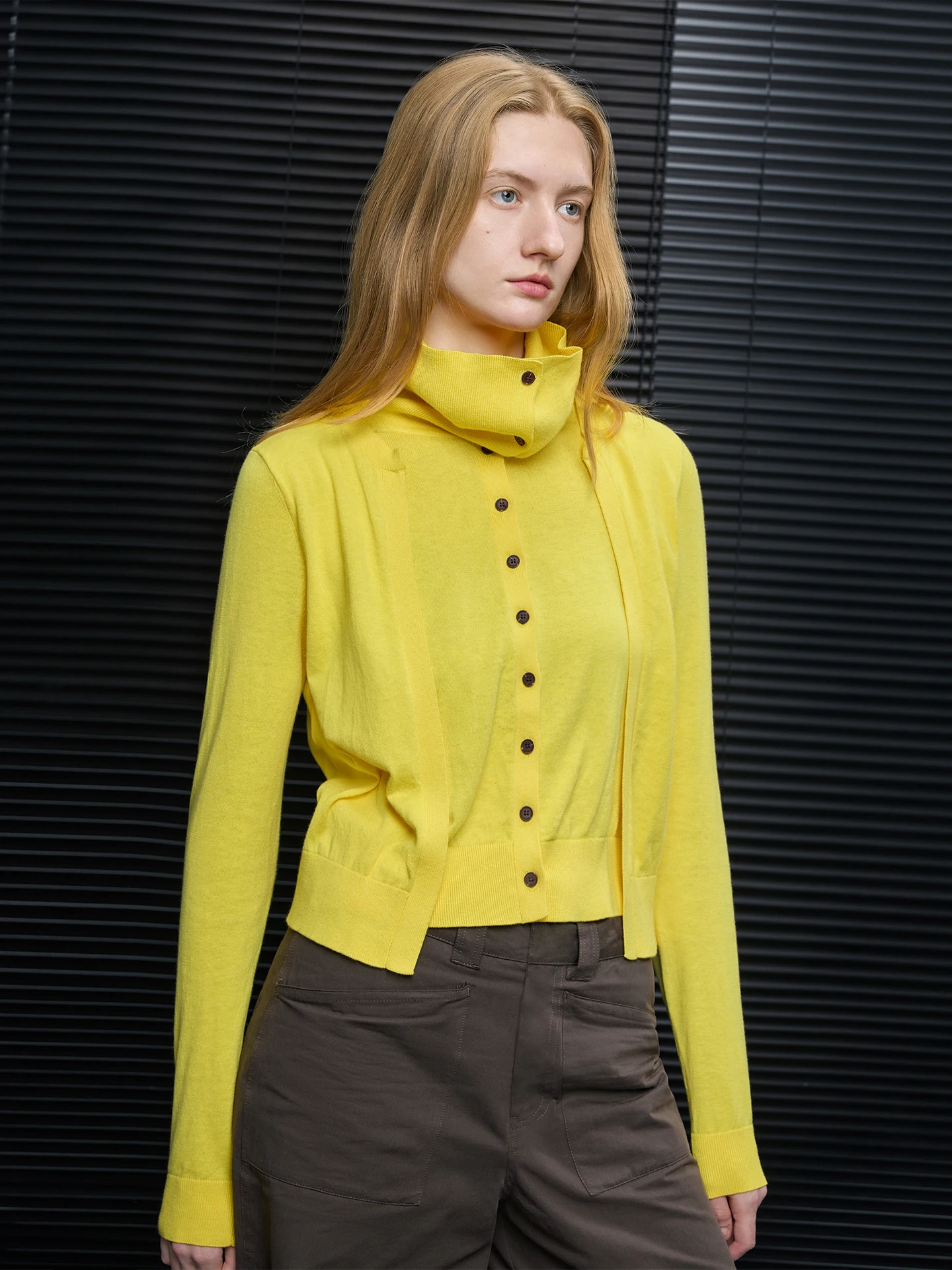 

Уникальный вязаный кардиган для женщин, свободный крой, хлопок с добавлением кашемира, весна 2026, ранняя модная тенденция