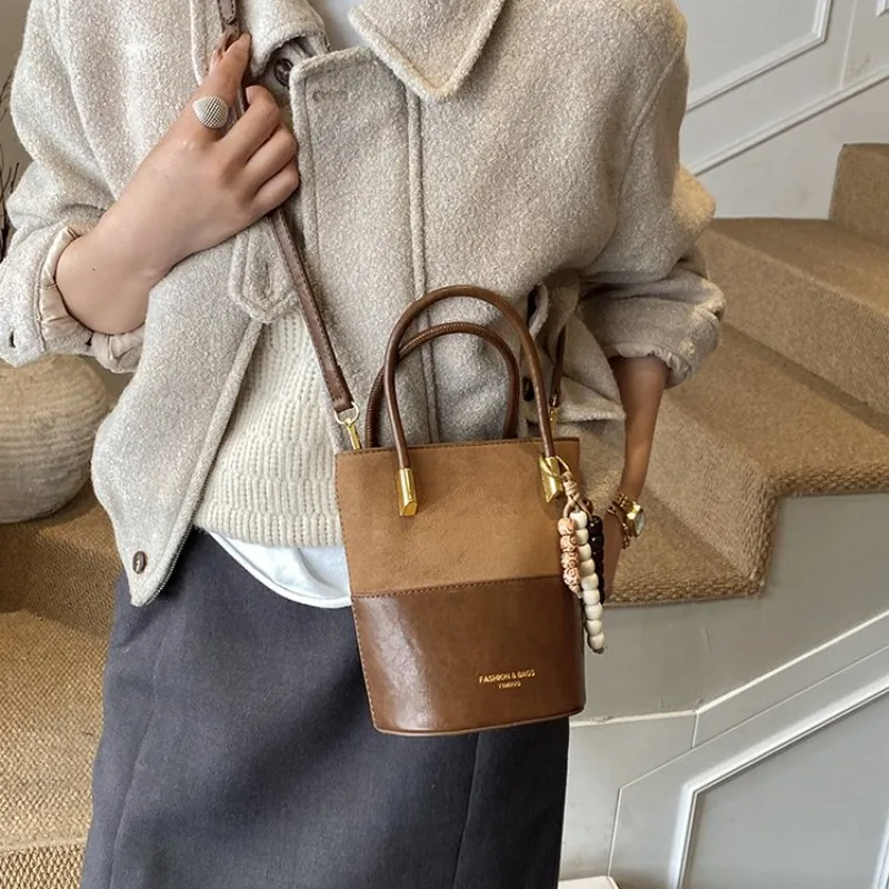 

Elegant Women Leather Handbag Vintage Simple Style Ladies Trendy Crossbody Messenger Tote Bag for Everyday Use