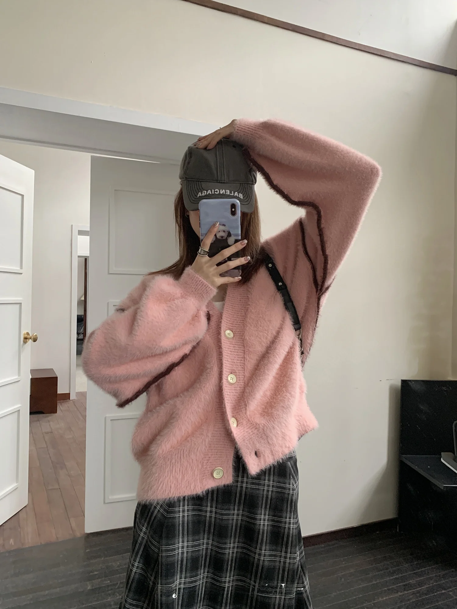 

Женский вязаный кардиган Lely Mooch с V-образным вырезом, длинный рукав, имитация меха, двойная вязка, весна 2023