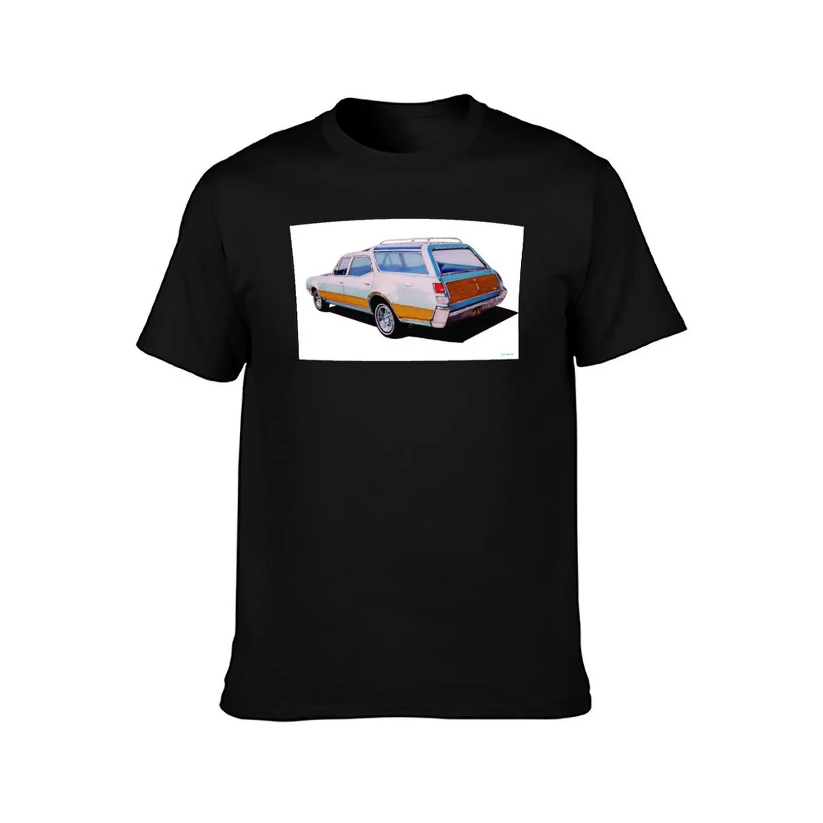 1969 Oldsmobile Vista Cruiser Woody Wagon T-Shirt Holiday Lightweight T-Shirt