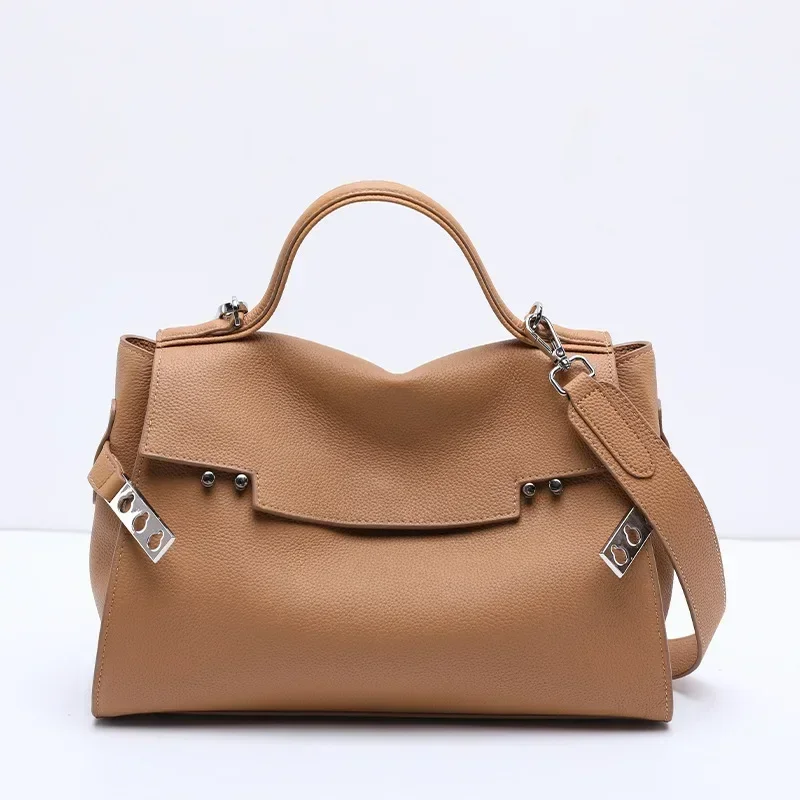 

First layer cowhide bag women's 2024 new fashion handbag simple leather large capacity shoulder bag women's bag