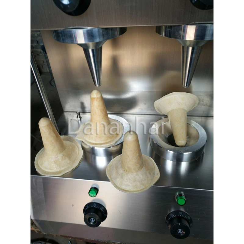 

4-Head Conical Pizza Machine, Commercial Egg Tube Oven Machine, Transparent Display Cabinet
