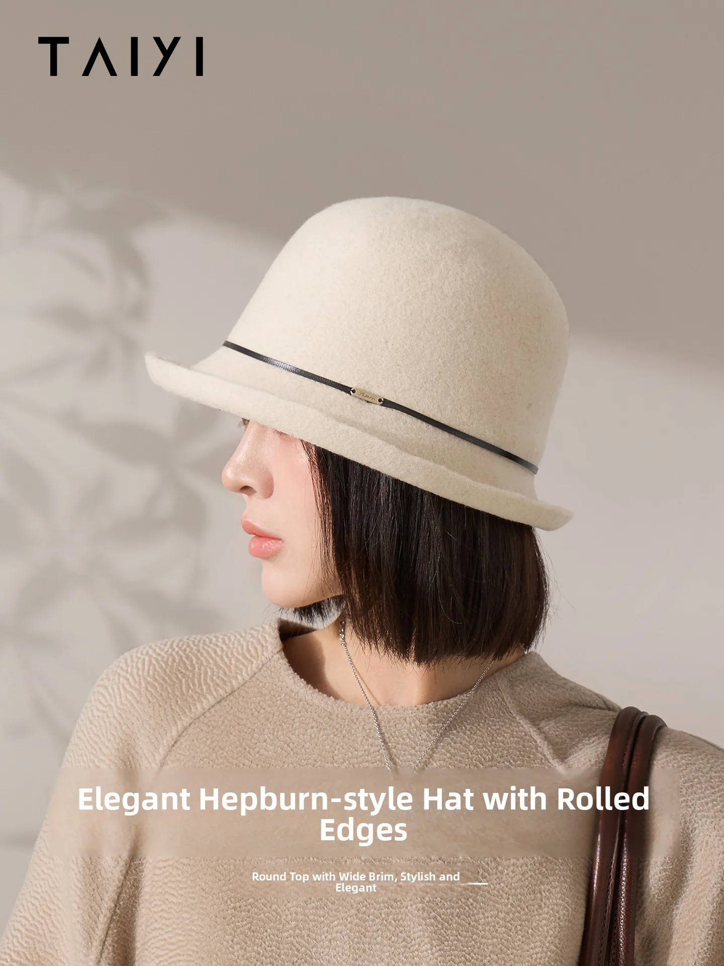 elegante-cappello-a-tesa-larga-in-stile-hepburn-con-parte-superiore-arrotondata-ideale-per-l’autunno-e-l’inverno-un-accessorio-di-moda-che-slancia-il-viso-taglia-unica-adatta-alla-maggior-parte-delle-persone