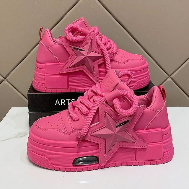 Nike platform shops sneakers pink