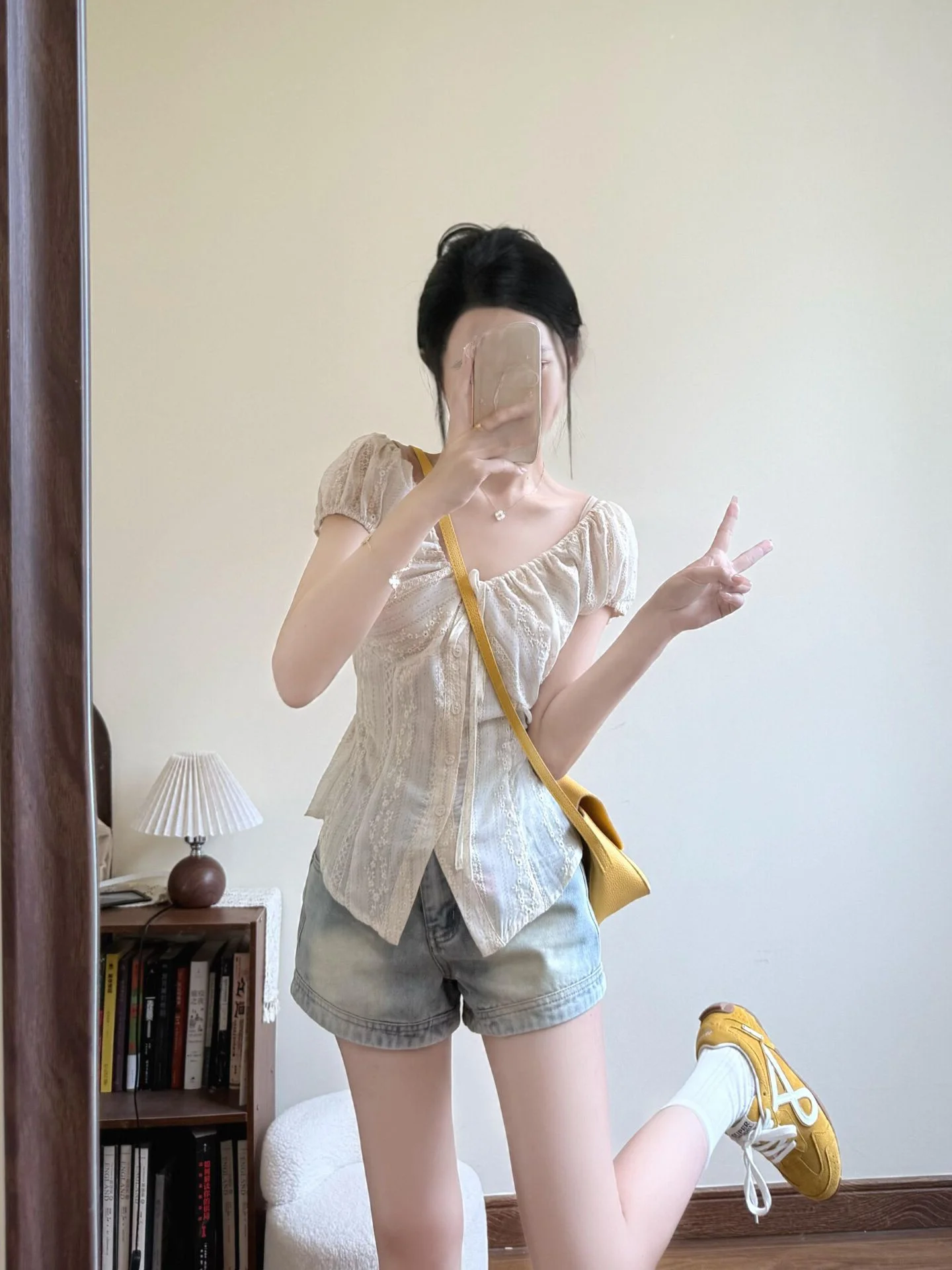 

Stunning Embroidered See-through Short Sleeve Shirt Women Summer Slimming Beautiful Bubble Sleeve V-neck Top Comfortable Fit