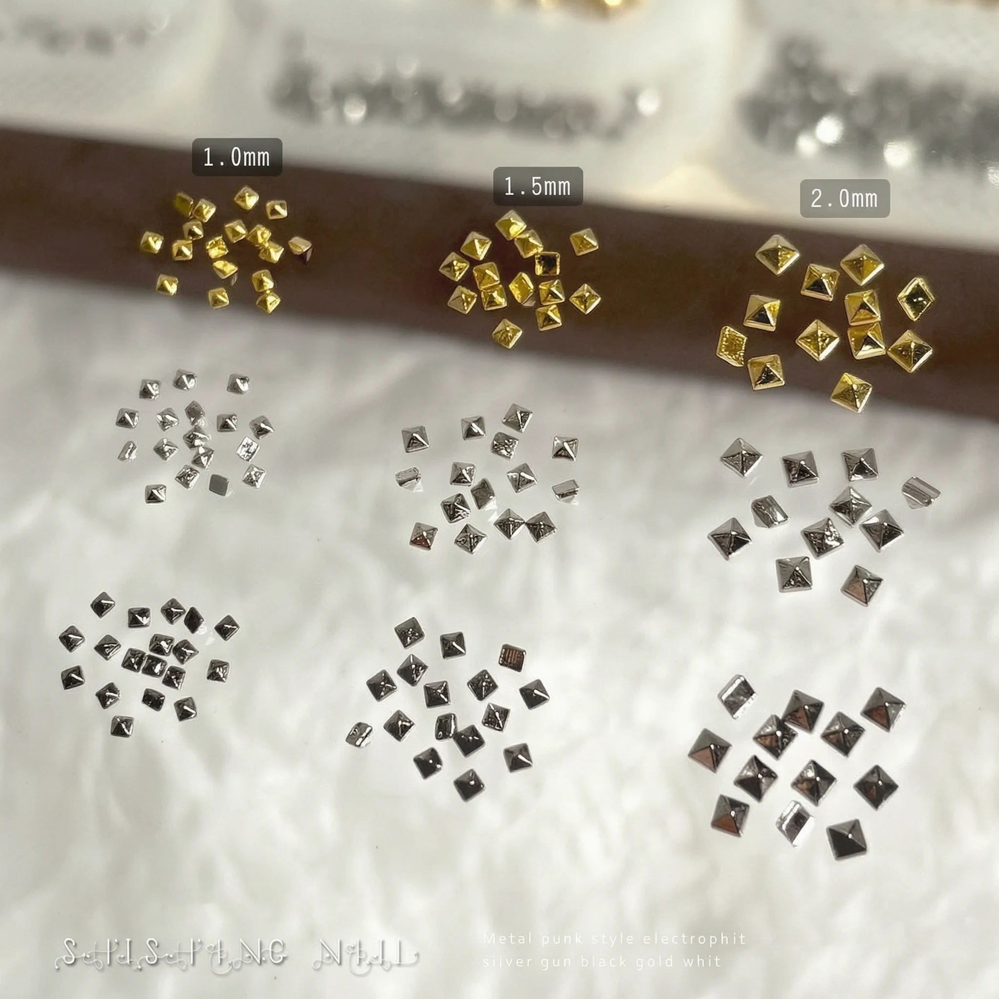 100PCS Punk Style Metal Nail Art Rivet Flat-back Pyramid-shaped Charms Studs Accessories for Manicure Nails Decoration Supplies