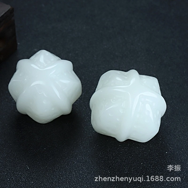 Hotan pendant, -held piece, walnut toy, hand roller ball, sheep fat white jade