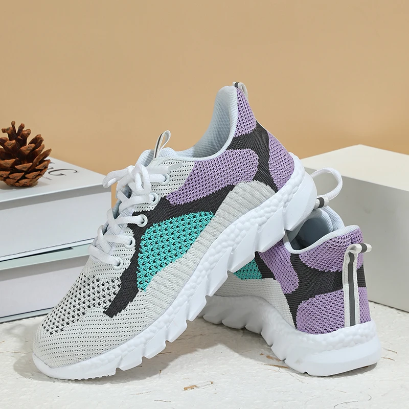 Breathable Women Running Shoes Lightweight Anti-slip Female Sports Shoes Outdoor Soft Women's Sneakers Lace Up Fashion Tennis