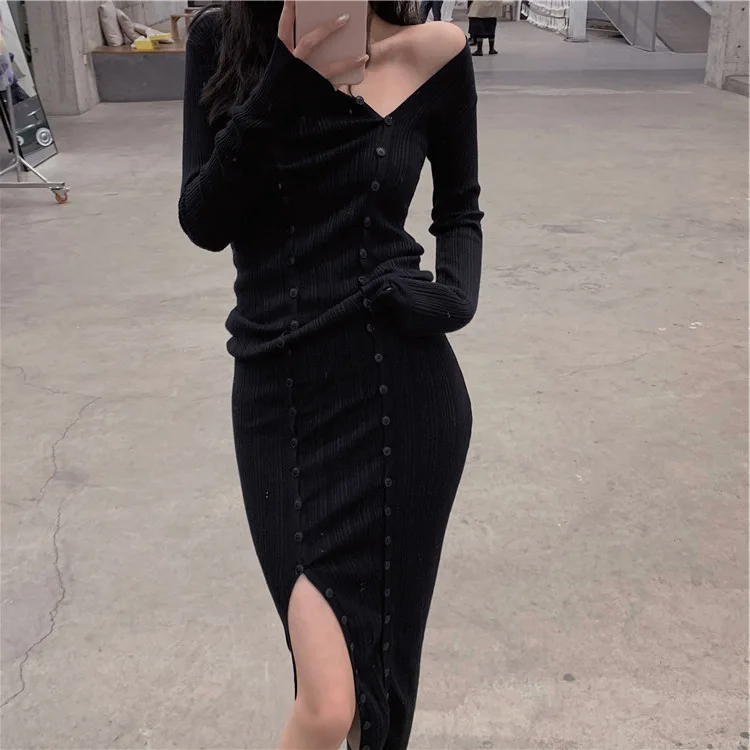 

1886 Alluring Lady Fair Skin Beautiful Small Sexy Double-Breasted Slim Fit Various Outfits Long Dress
