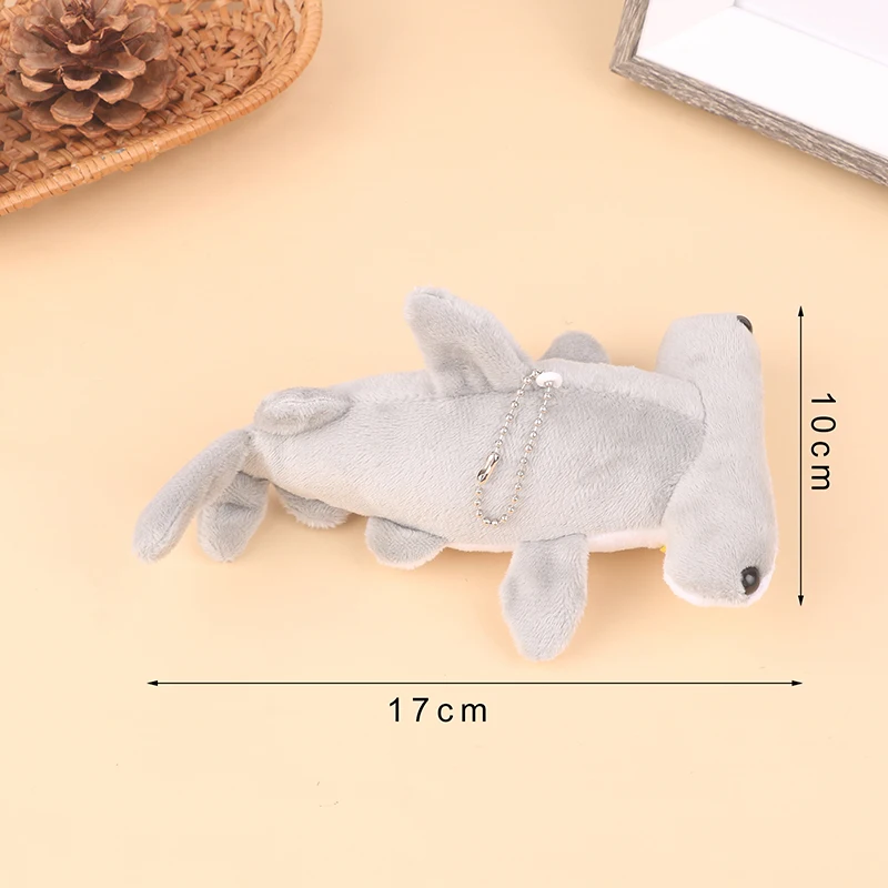 18 ซม.น่ารักตุ๊กตา Hammerhead Shark ของเล่นตุ๊กตาสัตว์ Key Chain สําหรับของขวัญวันเกิดตุ๊กตาของขวัญเด็ก