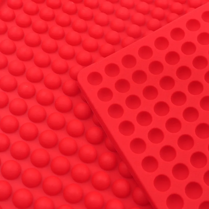 قالب سيليكون دائري صغير، قالب نصف كرة تجويف 468، مناسب لرقائق الشوكولاتة محلية الصنع، الحلوى، الخبز، الخرز ذوبان الشمع، هوكي الجليد، الوجبات الخفيفة لتدريب الكلاب