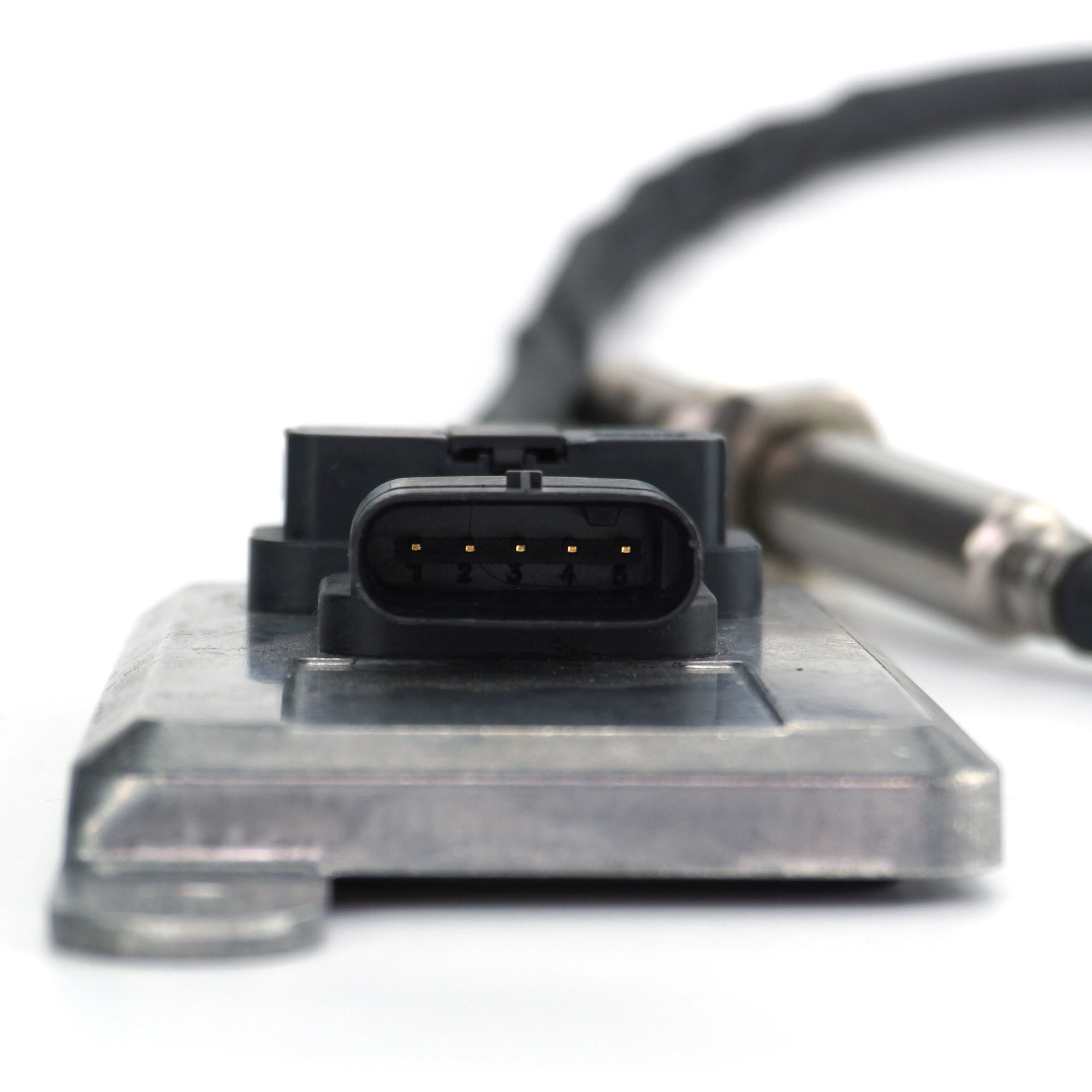 A0061537328 5WK96616B A0091533628 5WK96616D الأصلي الجديد مستشعر أكاسيد النيتروجين لشاحنة مرسيدس بنز Actros Atego #4