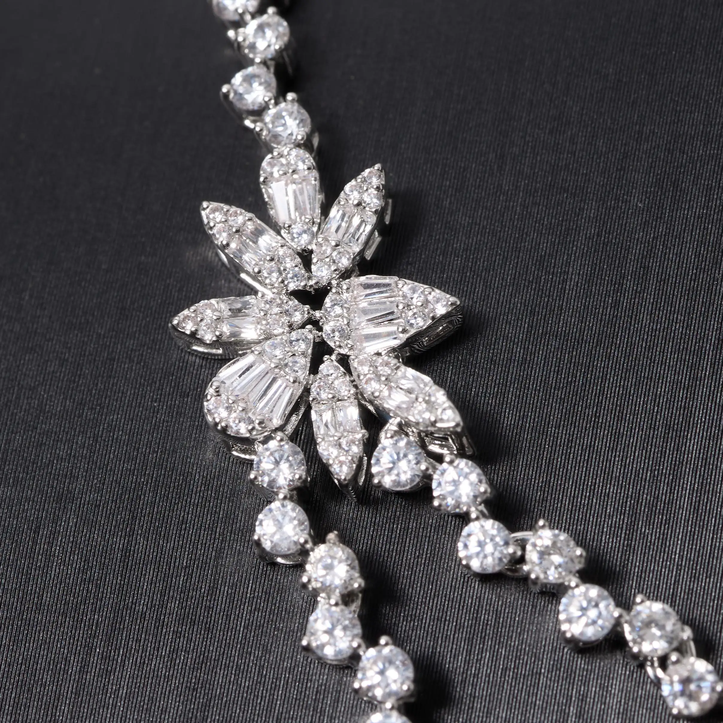 250611 Women Luxury 4Pcs Crystal Jewelry Set Flower Cubic Zirconia Double Layer Necklace Drop Earrings Ring Bracelet Wedding