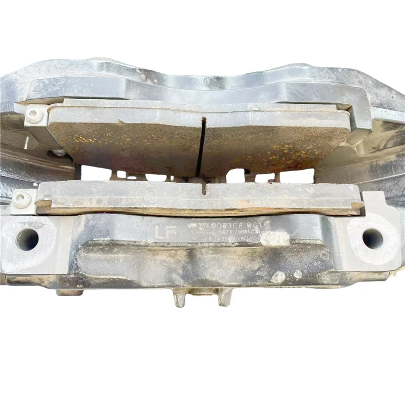 Front Carbon Ceramic Brake Caliper For Mclaren 650S,625C,675LT,MP4-12C,11C0495CP,11C0496CP,Used,6 Pistons For AP RACING view 6