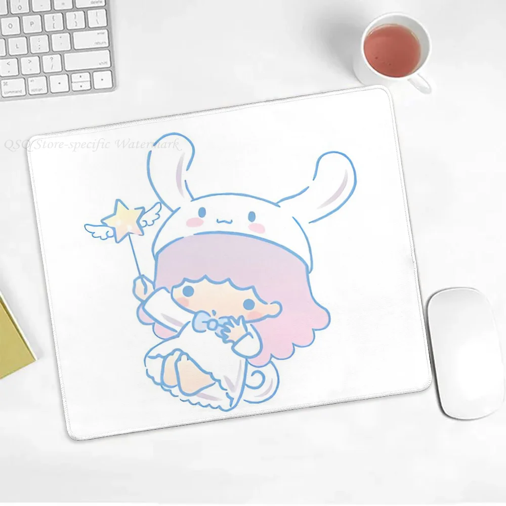 Miniso Sanrio Kawaii Hello Kitty Cinnamoroll Kuromi Mousepad Small LockEdge Mouse Pad For Gamers, Computer Desk Pad