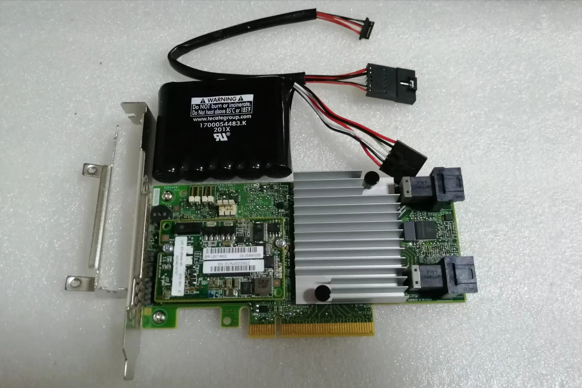 

9362-8i 1G/2GB CVM02+BBU 12Gb/s RAID Controller =9361-8i