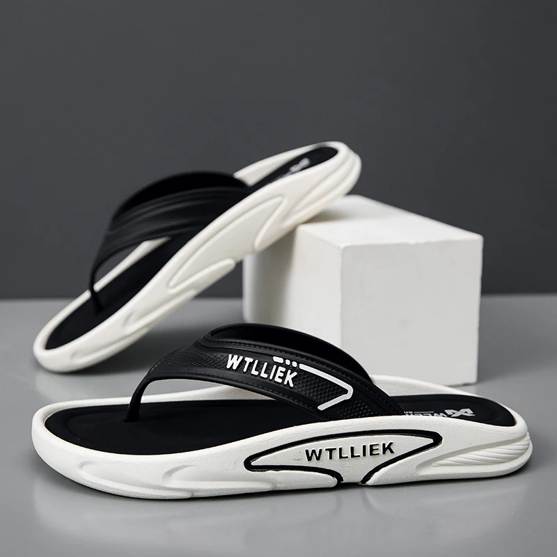 

Мужские тапочки, летние домашние нескользящие тапочки для ванной, повседневные пляжные сандалии для отдыха, удобная домашняя садовая обувь, модные шлепанцы