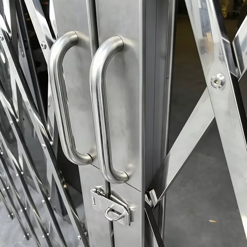 Factory Direct Stainless Steel Retractable Safety Fence for Workshop & Construction Isolation