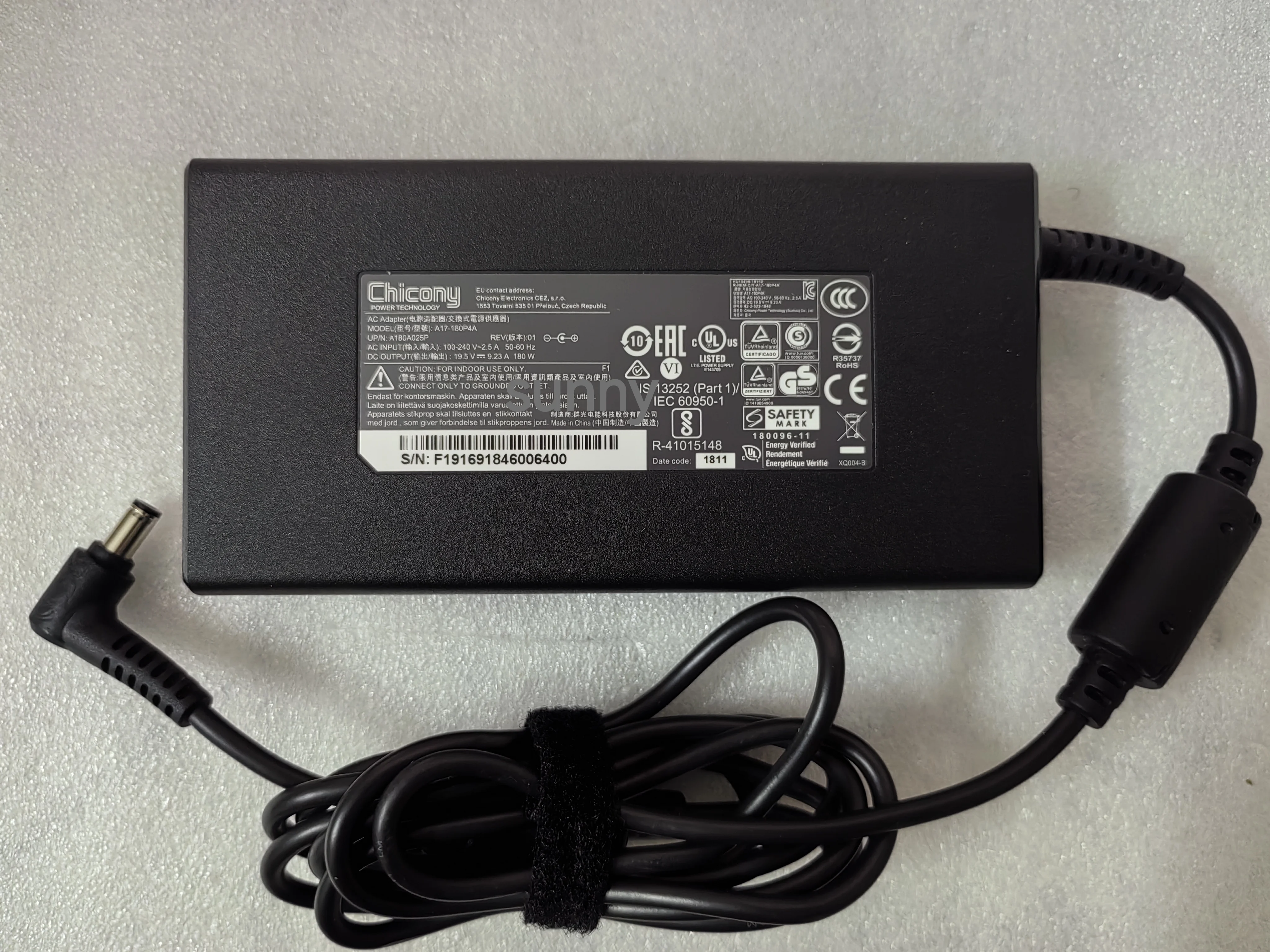 OEM Chicony 19.5V 9.23A 5.5mm*2.5mm 180W A17-180P1A A180A025P for Clevo 960RF/Sager NP8967 RTX2070 Gaming Laptop AC Adapter