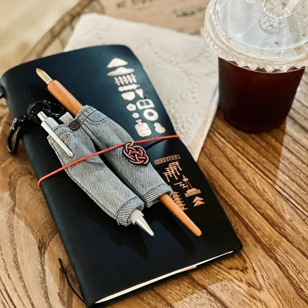 Universal Denim Jeans Pen Bag Creative Retro Trousers for Pens Mini with Keychain Pen Holder Pendant Student