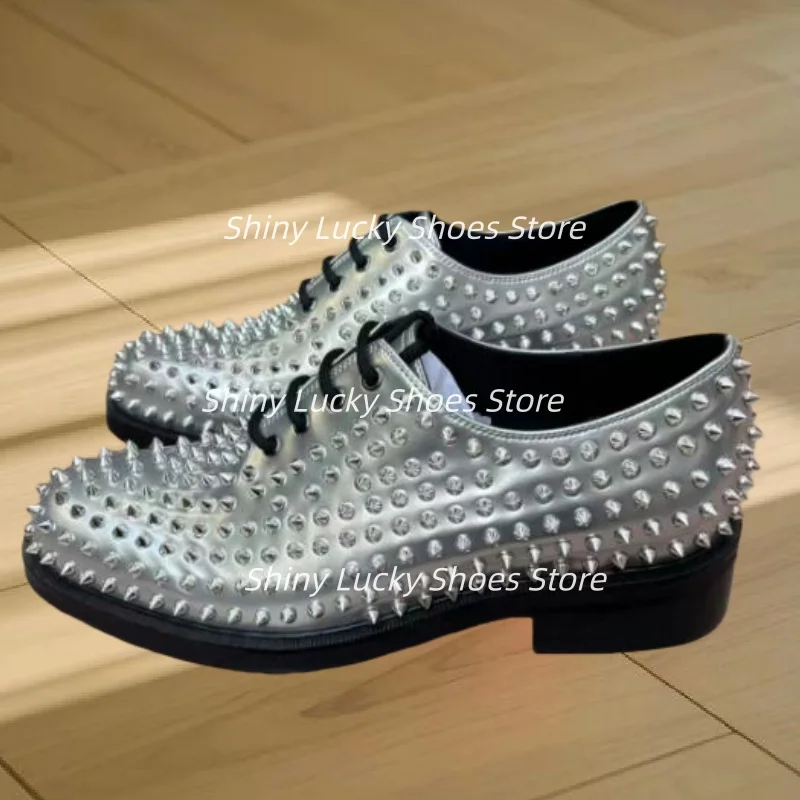 

Rivets Shoes for Mens Square Toes Chunky Mid Heels Crossover Strap Males Loafers Shallow Chassure Hommes Studs Zapatos Hombre