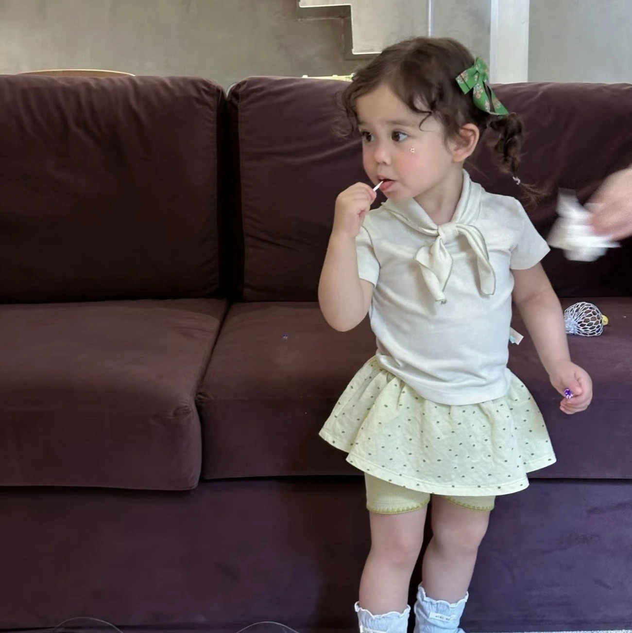 Girls Sets 2026 Summer Outfit Short Sleeve Top With Spliced Collar Polka Dot Hem Panel Cropped Pants Kids Fashion Clothing Set