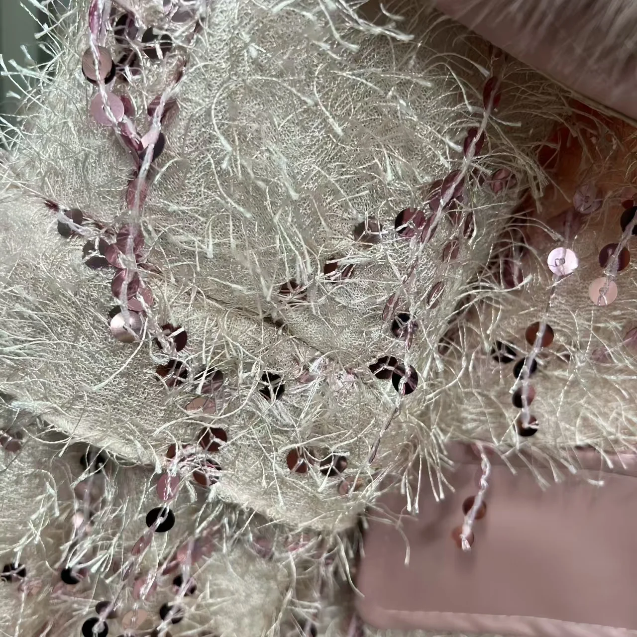 Combinaison en fausse fourrure pour femmes, veste à boutons, vêtements épais et chauds pour femmes, col rabattu, épissé, paillettes, nouvelle collection hiver 2025