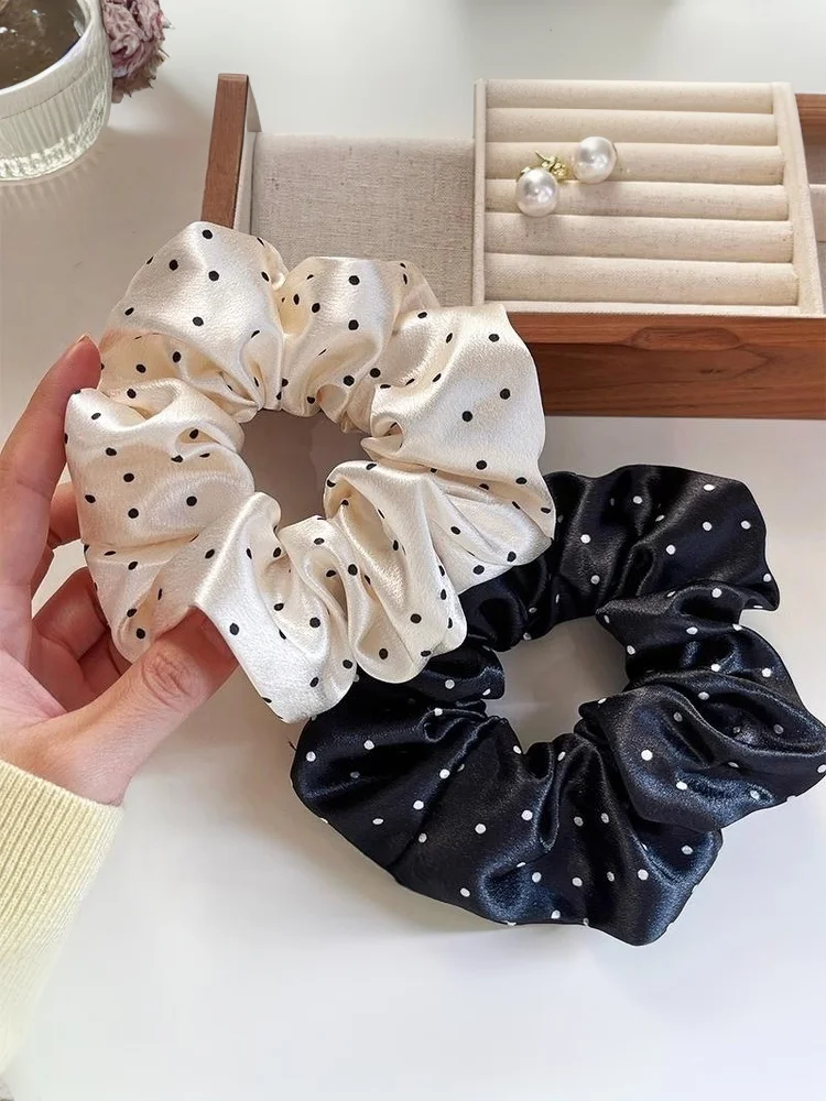 Neue Polka Dot Scrunchies in Schwarz und Weiß, große Haarbänder für Damen, elegante Haarseile, Pferdeschwanzhalter, Kopfbedeckung – Detail 8