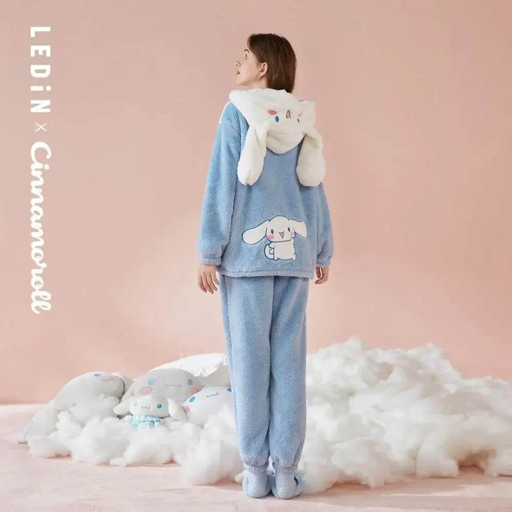 Cinnamoroll Kawaii pijamas de felpa traje Sanrioed dibujos animados Primavera Invierno mujeres con capucha ropa de casa lindas niñas gruesas dulces