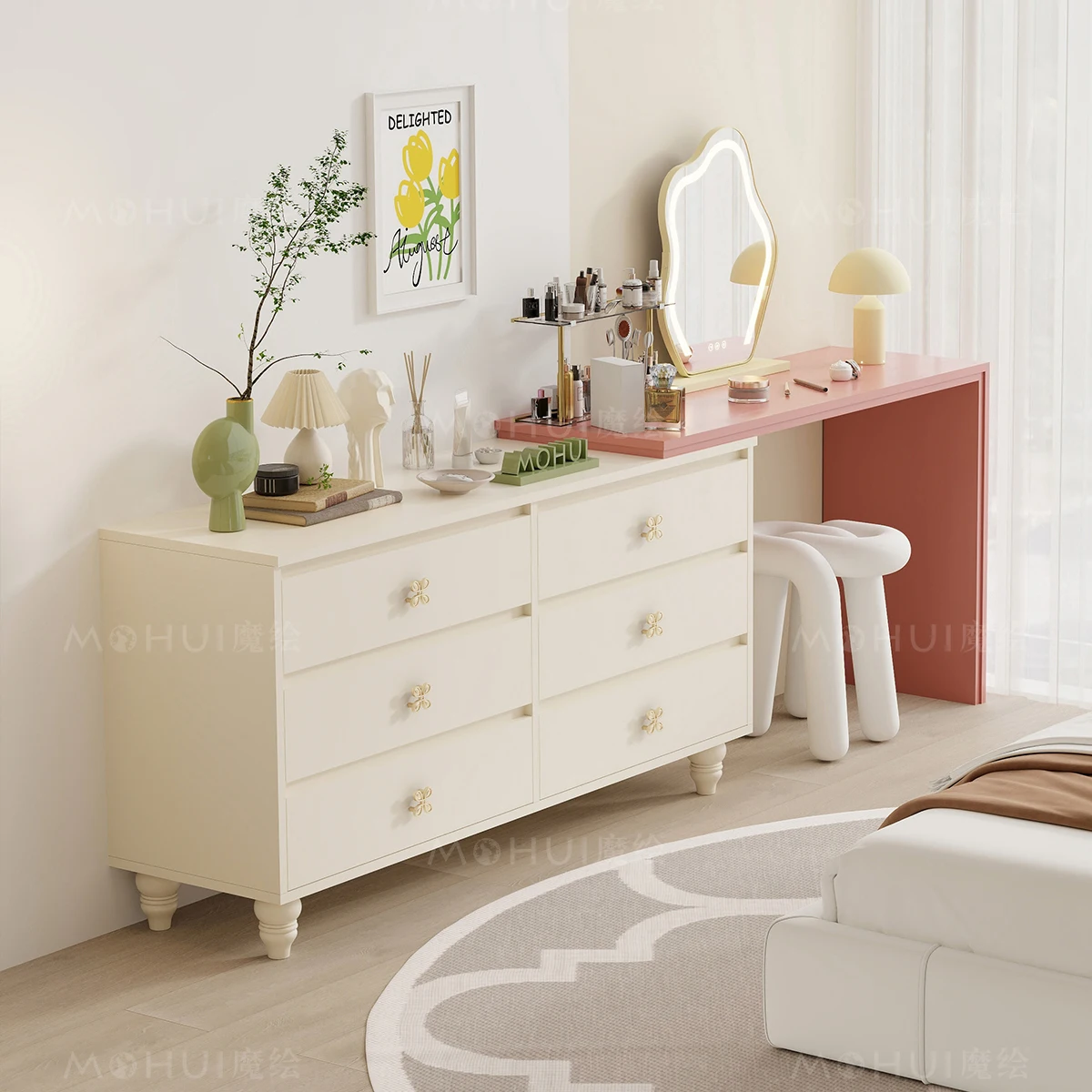Medieval chest dresser integrated Maillard small apartment