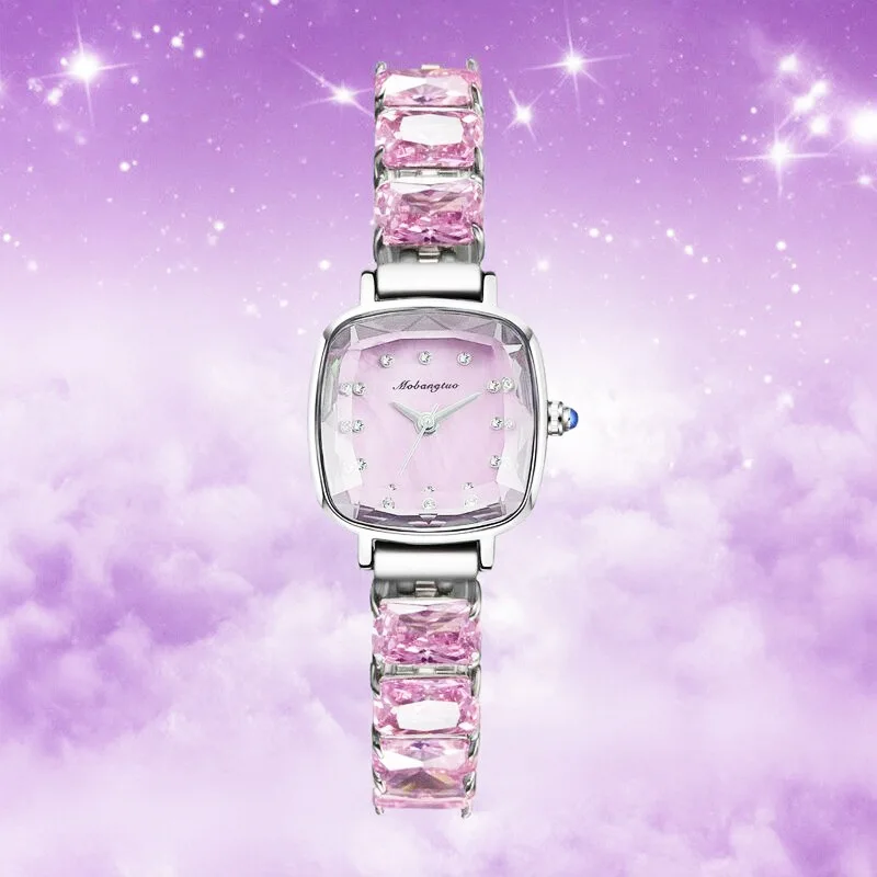 ساعة يد نسائية بسوار مكعب سكر صغير كريستالي شفاف بقرص صغير باللون الأرجواني ساعة نسائية فاخرة ذات جودة عالية