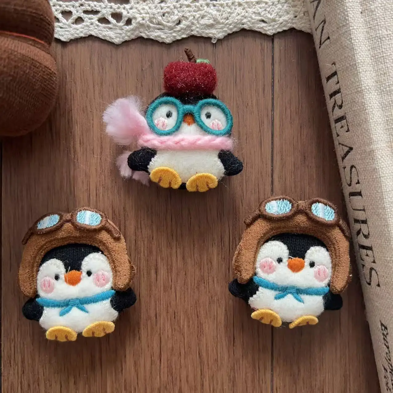 Stuffed Fabric Cute Penguin with Glasses Korean Style Hair Clip Brooch Pin for Shoes Hat Clothing Embellishment Premium