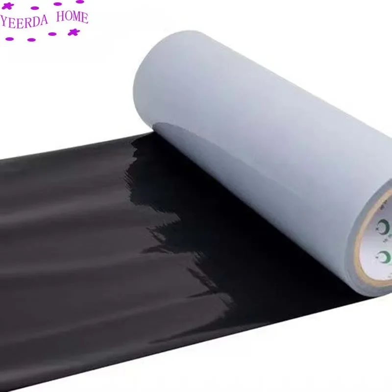 

Черно-белая самоклеящаяся полиэтиленовая защитная пленка для металлической поверхности дверей и окон бытовой техники пыленепроницаемая.