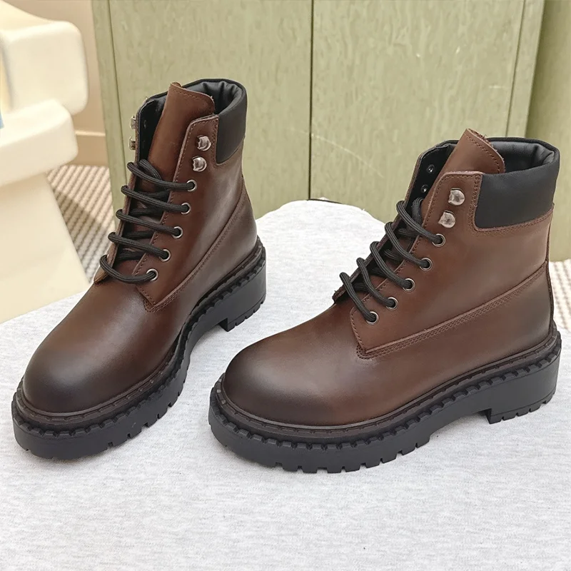 

High quality 2025 Autumn/Winter Women's Thick-soled Retro Short Boots, Cowhide Fabric, with Rubber Anti-slip Grip shoes 25111110