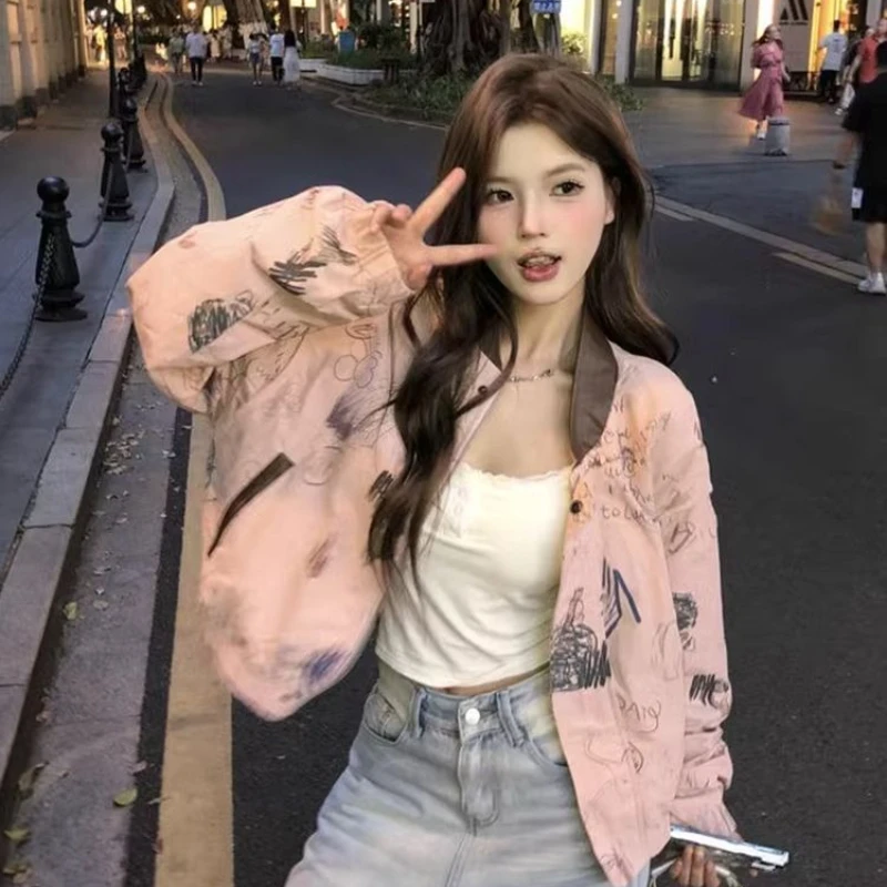 

Американская винтажная верхняя одежда с принтом на пуговицах, повседневное однотонное модное короткое пальто с длинными рукавами и карманами в консервативном стиле, Woamn, осень 2023 г.