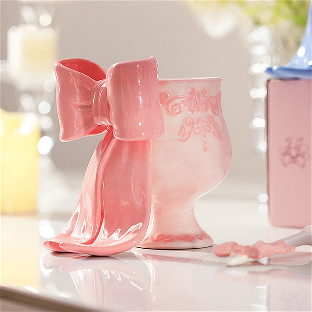 

Household 3D Bow Mug Birthday Gift Coffee Cup Embossed Ceramic Cup Pink Blue Purple Kitchen Supplies Cup 400ml Elegant wind