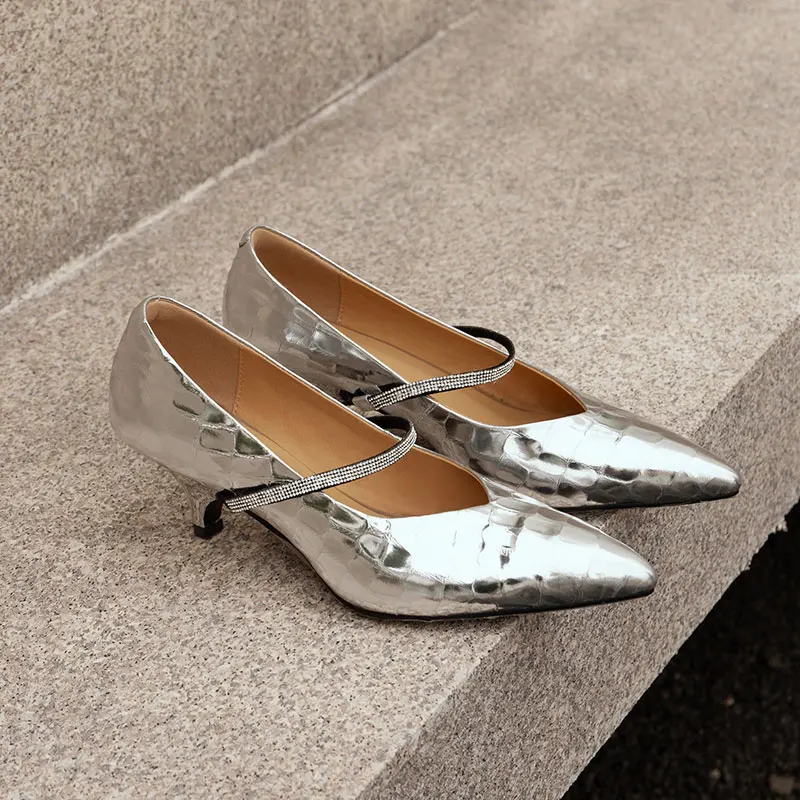 

Silver Leather Women Dress Pumps 2025 Spring Chic Silver Office Working Stilettos Crystal Band Thin High Heel Prom Party Zapatos