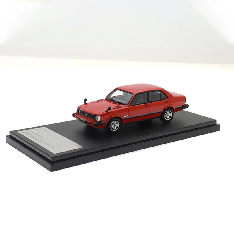 

Hi-story HS183 1:43 ISUZU GEMINI Sedan ZZ/T (1981) Simulation Resin Car Model Display Gift Toy Collectible Souvenir Decoration