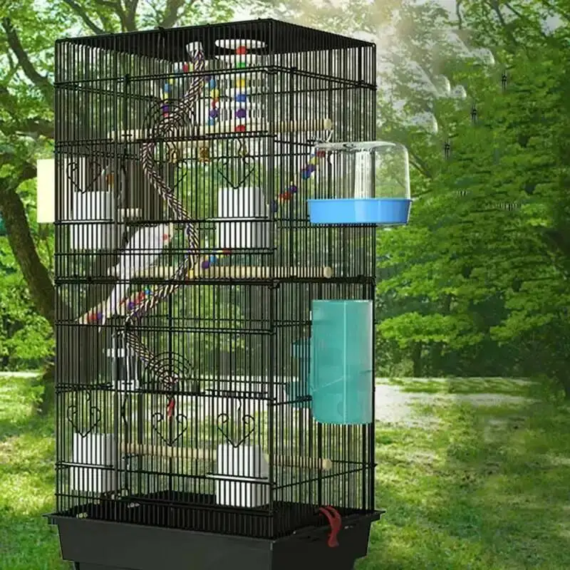

Outdoor Large Bird Cages Feeder Aesthetic Iron Latch Parrots Bird House Rolling Tray Gabbia Per Uccelli Accessories Cages MQ50NL