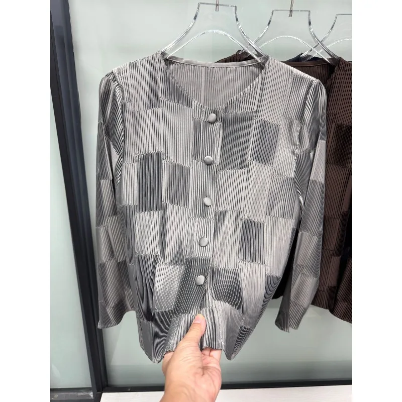 Miyake Satin Pleated Jacket 2026 Autumn New Vintage Classic Gradient Light Texture Plaid Jacquard Long Sleeve Coat Plisse Women