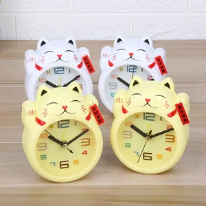 Cartoon creativo Lucky Cat Clock Clock Mini Mesa Decoración Estudiante de plástico lindo 8 mejores gatos de reloj de ventas - №1