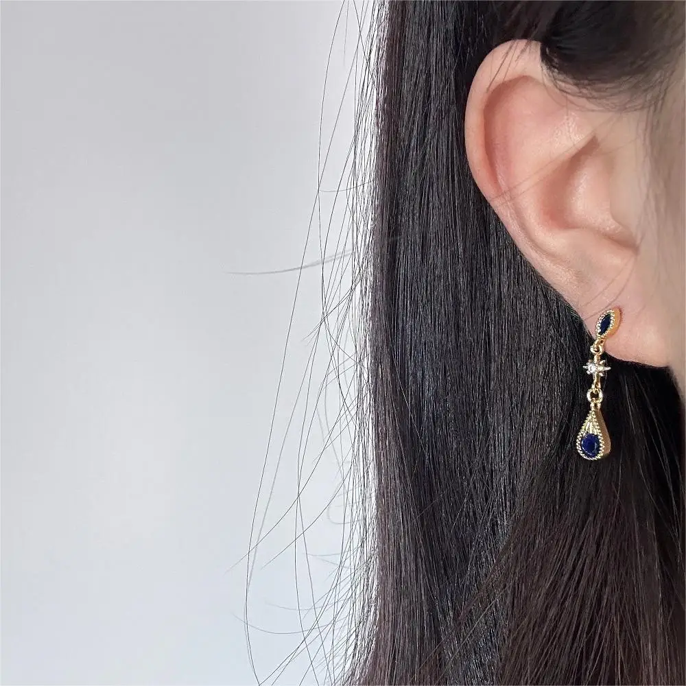 Fairy Tale Summer Stars Women's Dangle Earrings Retro Blue Crystal Romantic New Designer Piercing Ear Fashion Jewelry KAE285