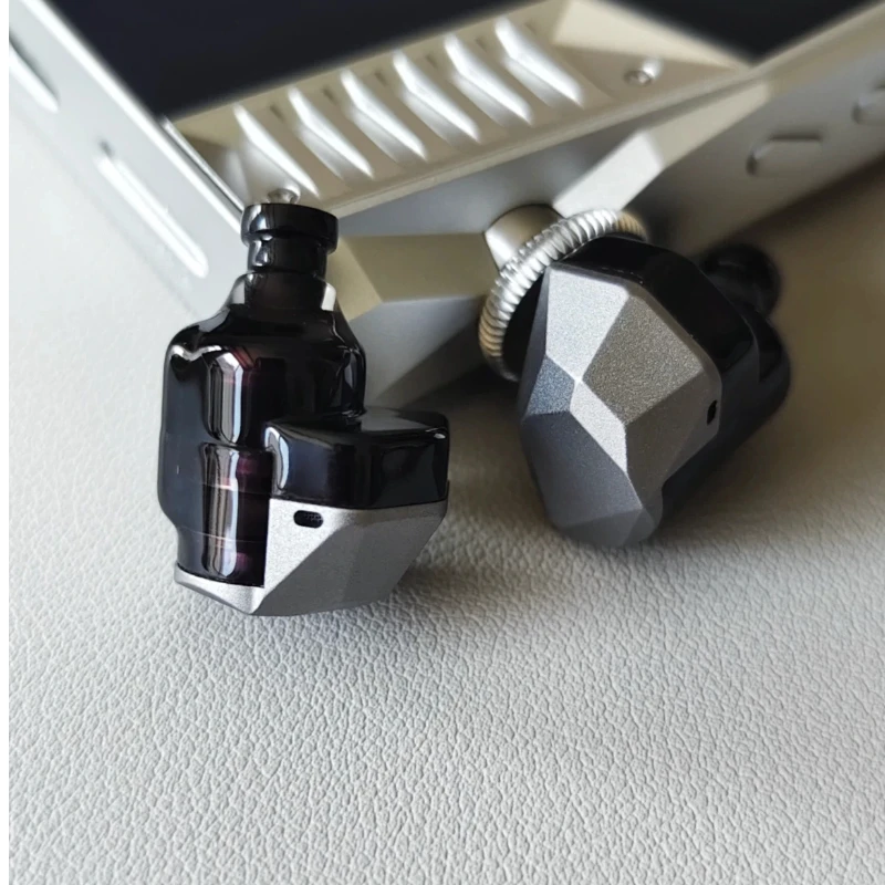 Harmon-SP Triple Dynamic Driver In-ear HiFi Wired IEM for MOONDROP,3.5mm Plug Audiophile Earphones for Music Enthusiasts