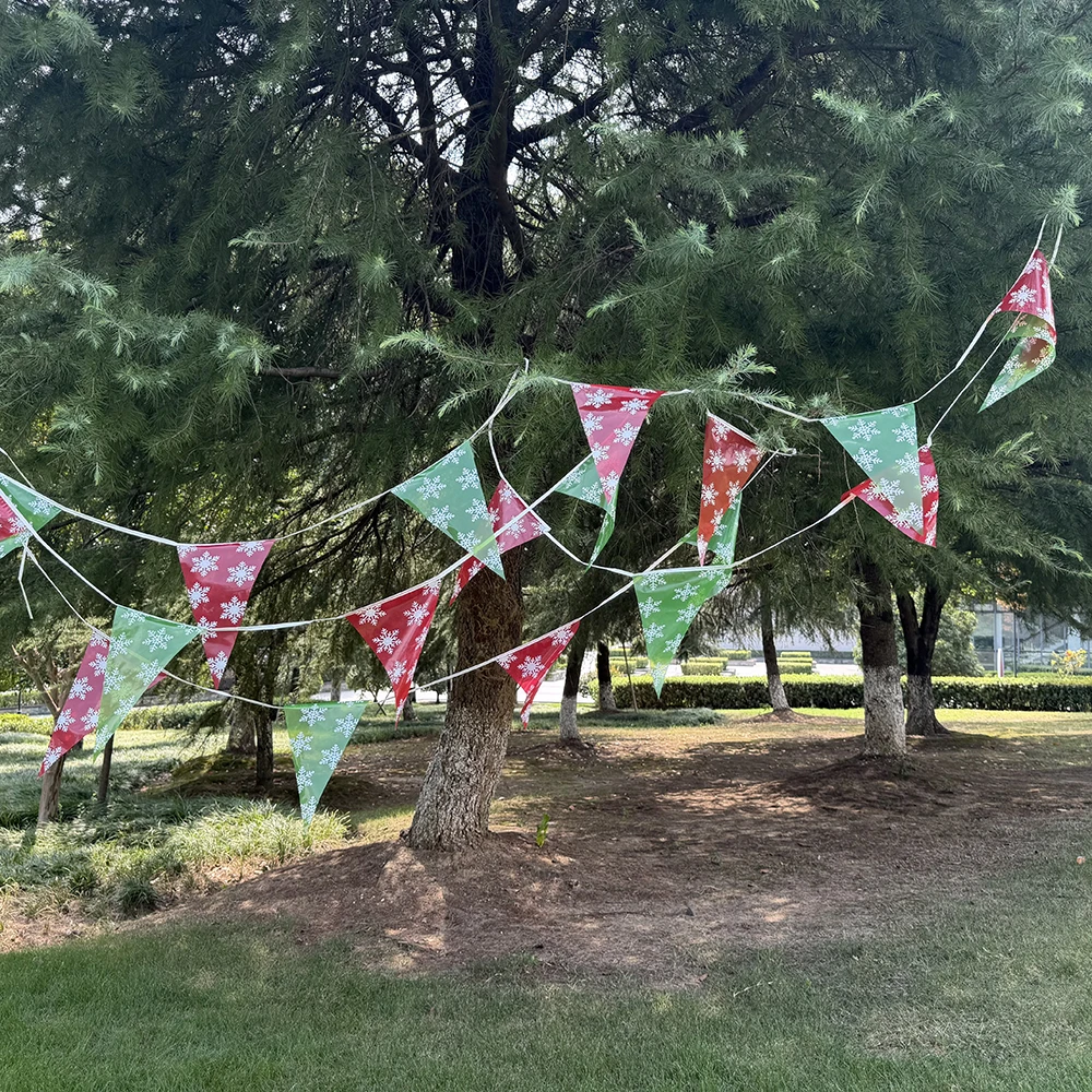 (SKY FLAG) Merry Christmas bunting Banners 20x30cm 10M plastic material Snowflakes Hanging Banner Pendant Christmas Decoration