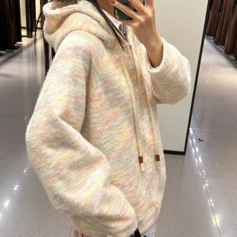 

Sweet Long Sleeved Sweater Women's Autumn Winter New Versatile Zipper Hooded Coats Soft Downy Rainbow Knitted Cardigan Hoodies