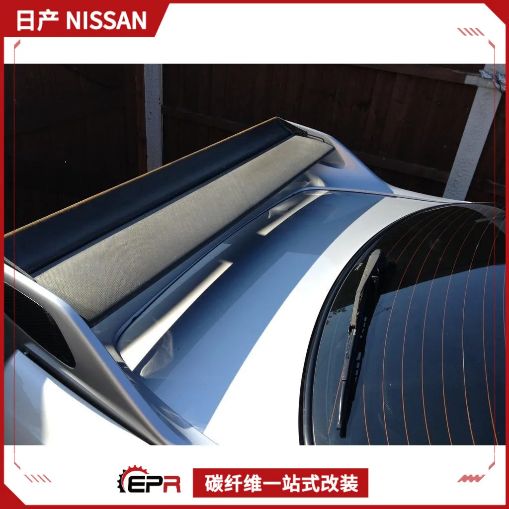 

Suitable for Nissan Skyline R33 GTR carbon fiber modified Nismo rear mid-plate, spoiler fixed wind wing