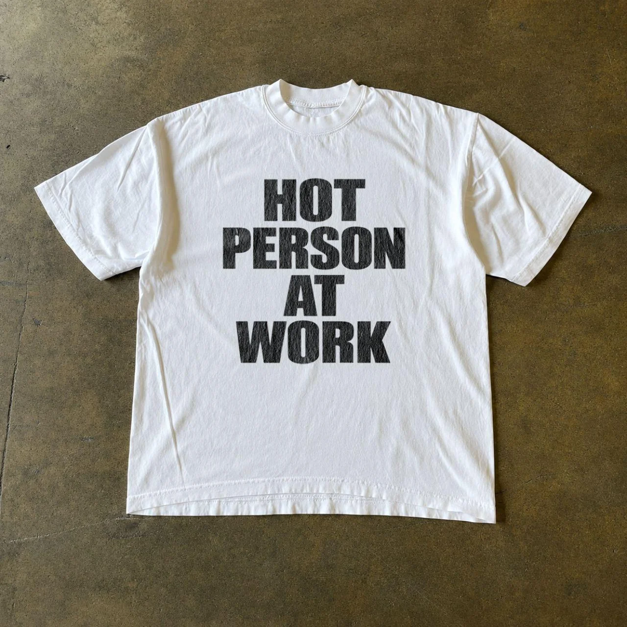 T-shirts featuring trendy prints, millennial style, Harajuku style, '90s retro punk style, loose and oversized, unisex