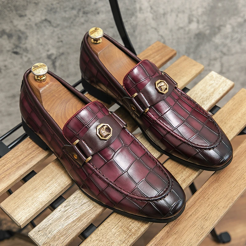 European Station Fashion Lefu Men Shoes Round Toe Fashion Metal Buckle One Step Casual Outdoor Driving Shoes Size 38-47 Men Shoe