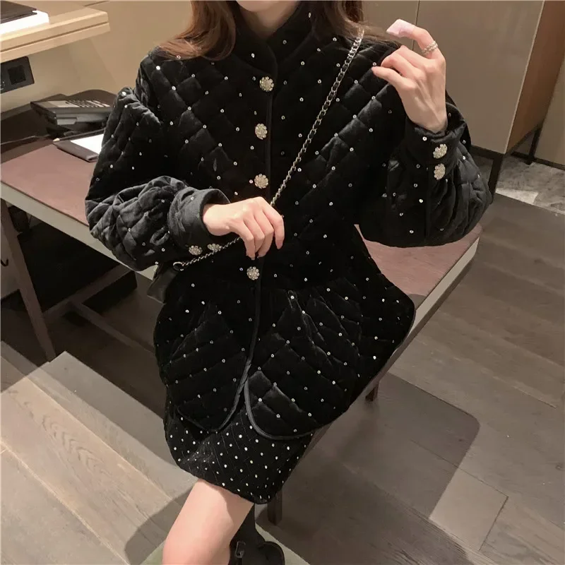 Vintage All Black 2 Piece Suit New Fall Winter Celebrity Lady Blingbling sequins Coat Parkas&Diamonds Mini Skirt Velvet 2pc Sets